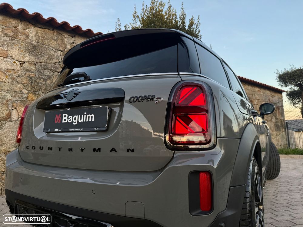 MINI Countryman Cooper D Premium First JCW Auto - 44