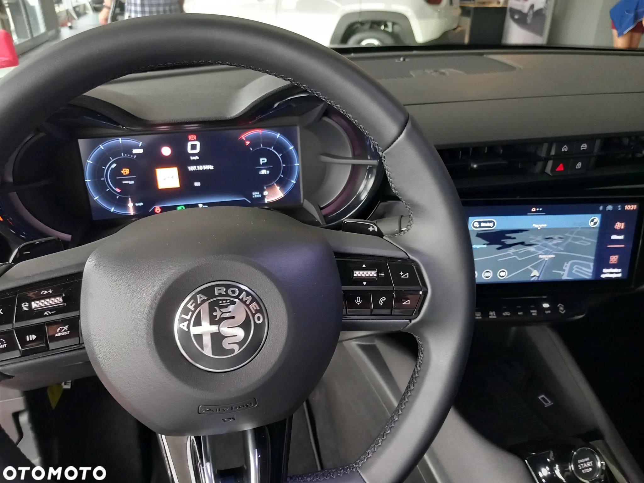 Alfa Romeo Junior 1.2 mHEV Ibrida Speciale eDCT - 11
