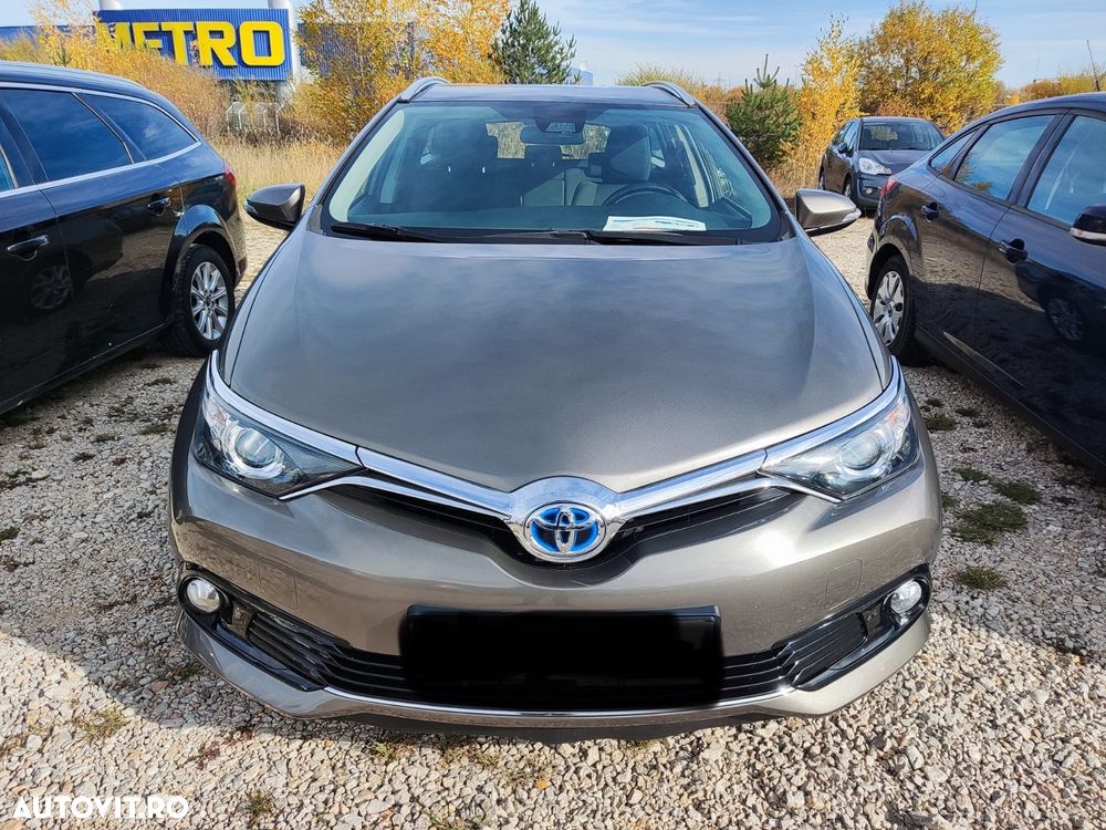 Toyota Auris 1.8 L VVT-i TS Hybrid Sol+ - 2
