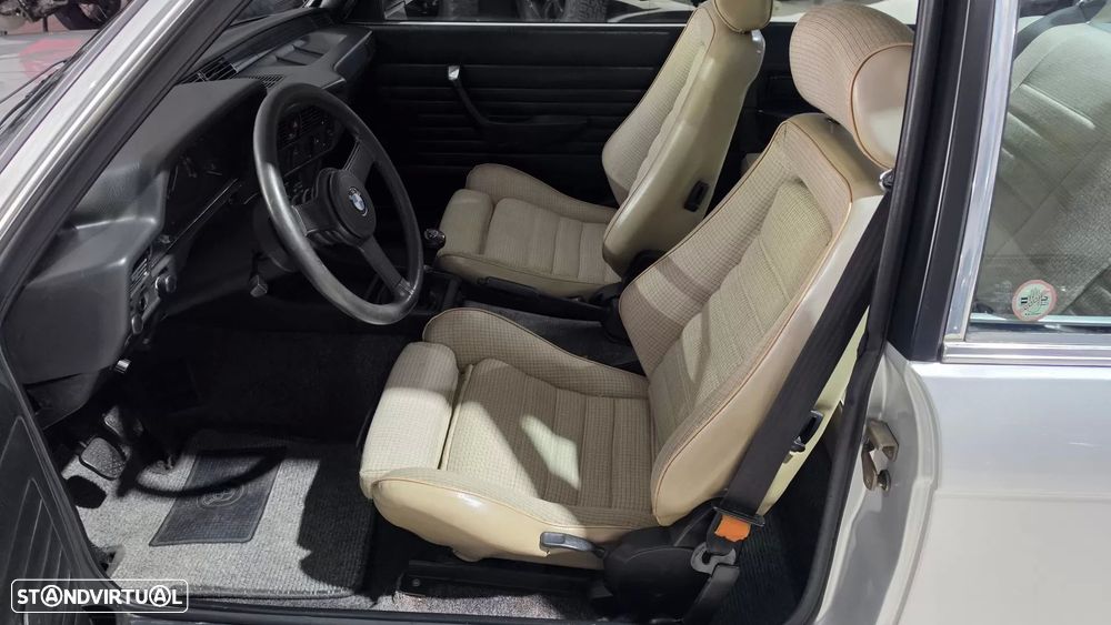 BMW 323 - 7