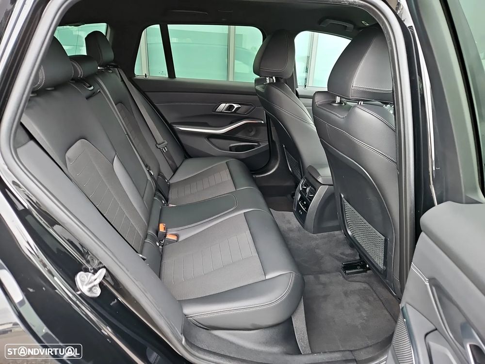 BMW 320 d Line Sport Auto - 14