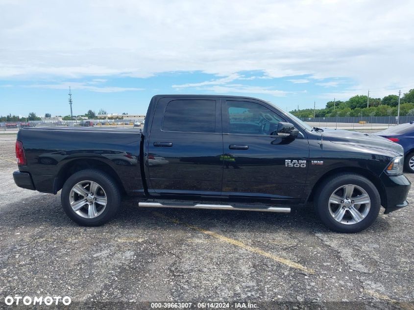 Dodge RAM 1500 5.7 4x4 - 29