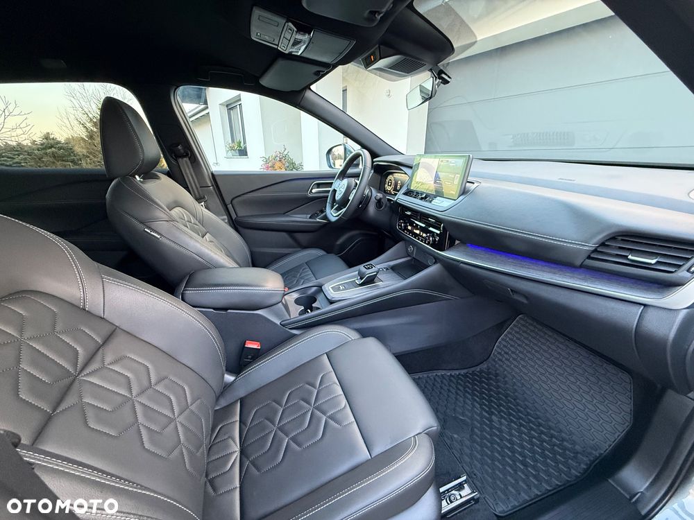 Nissan Qashqai 1.3 DIG-T MHEV Xtronic Tekna - 19