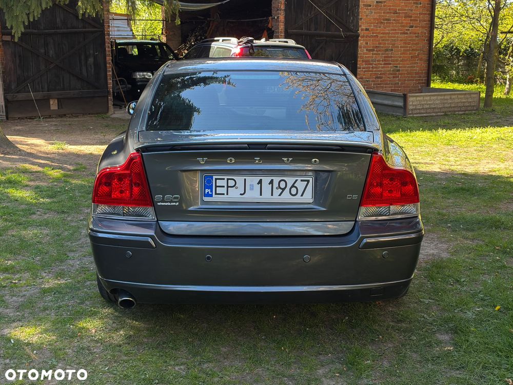 Volvo S60 2.4D5 Diament - 6