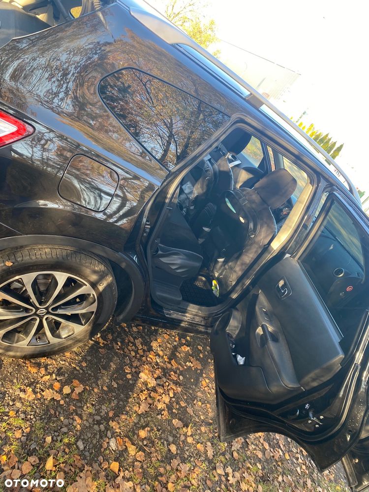 Nissan Qashqai+2 - 34