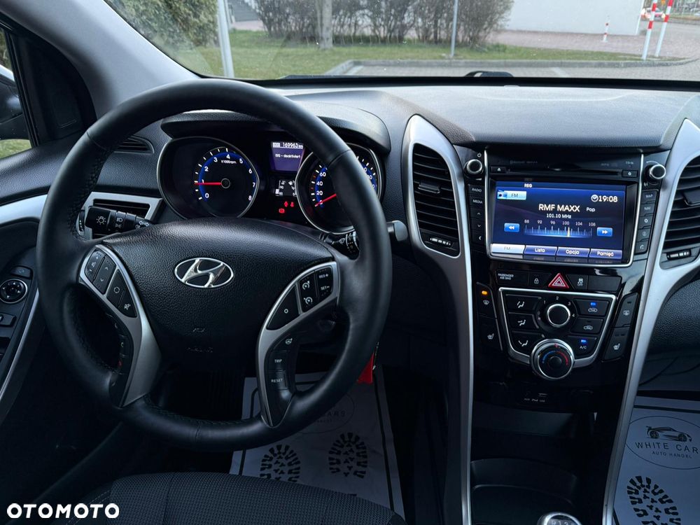 Hyundai i30 1.4 Premium - 29