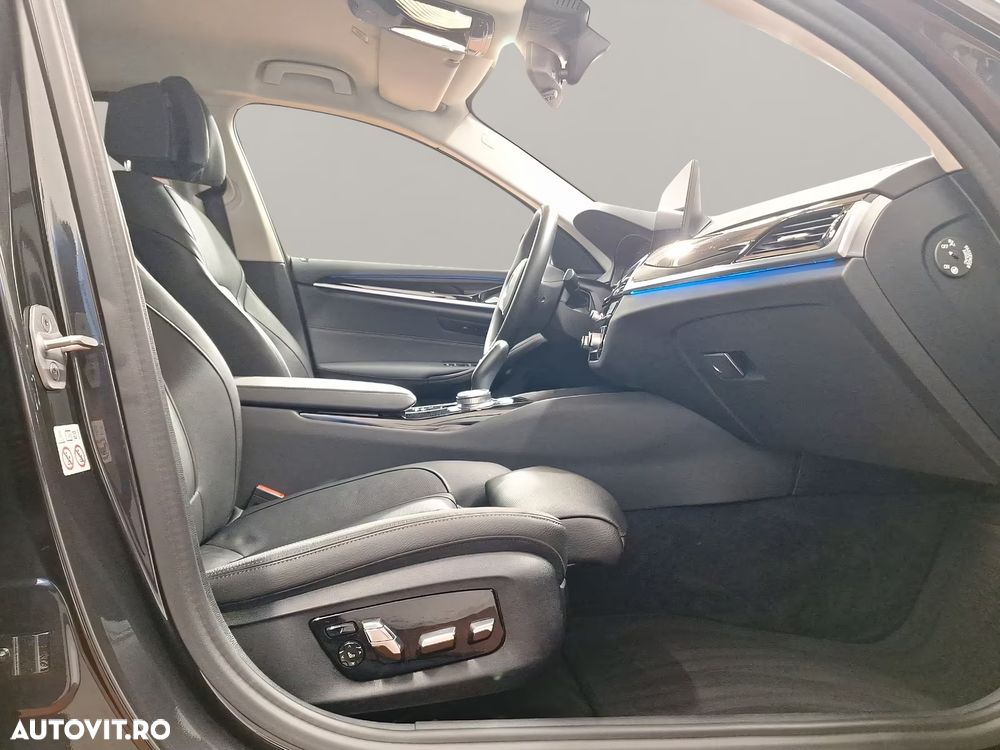 BMW Seria 5 530e xDrive AT PHEV - 5