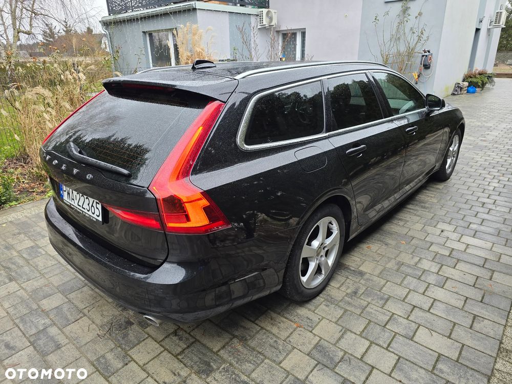 Volvo V90 D3 Momentum Pro - 11