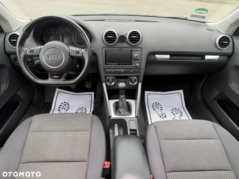 Audi A3 Sportback - 15