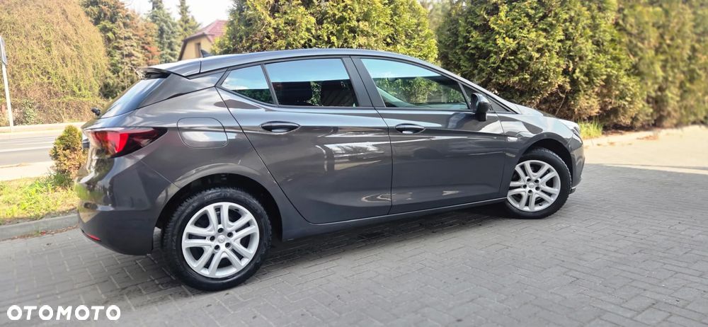 Opel Astra 1.6 D Start/Stop Dynamic - 16