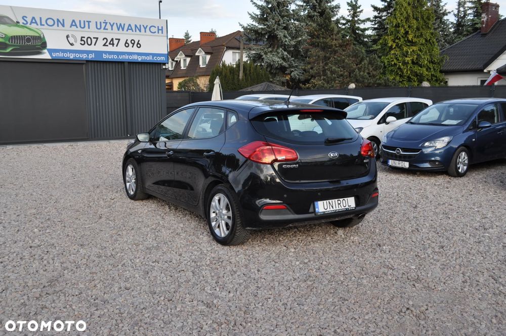Kia Ceed 1.4 CVVT Attract - 8