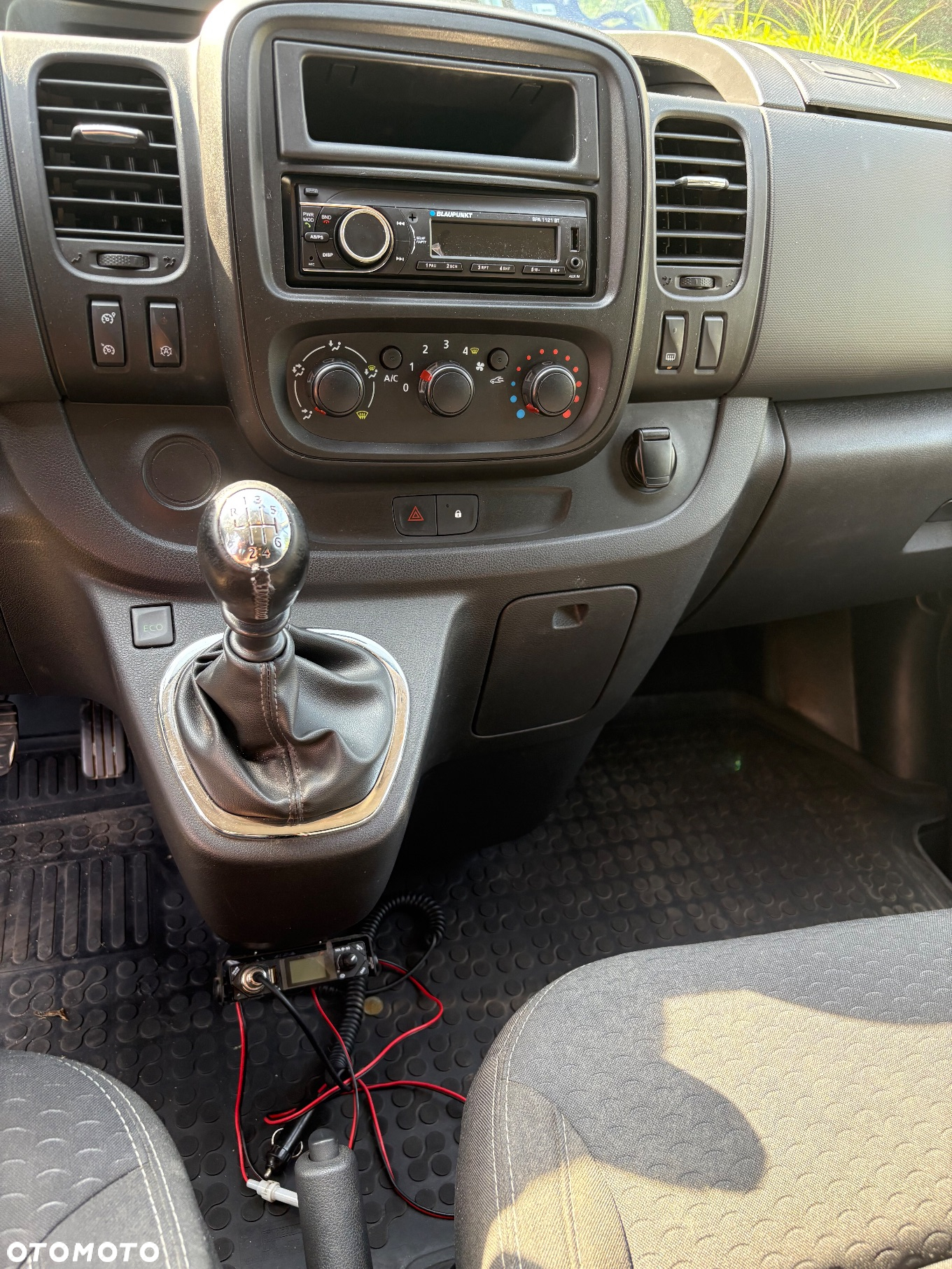Opel Vivaro L2H1 2,9t Edition - 10