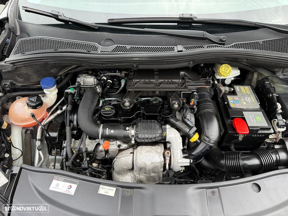 Peugeot 2008 1.4 HDi Allure - 19