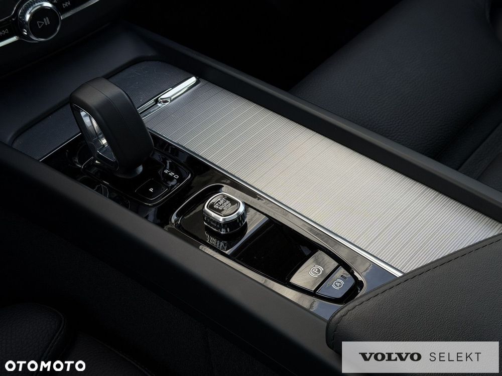 Volvo XC 60 - 26
