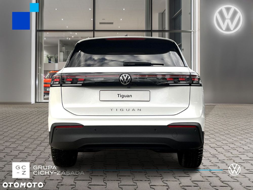 Volkswagen Tiguan - 4