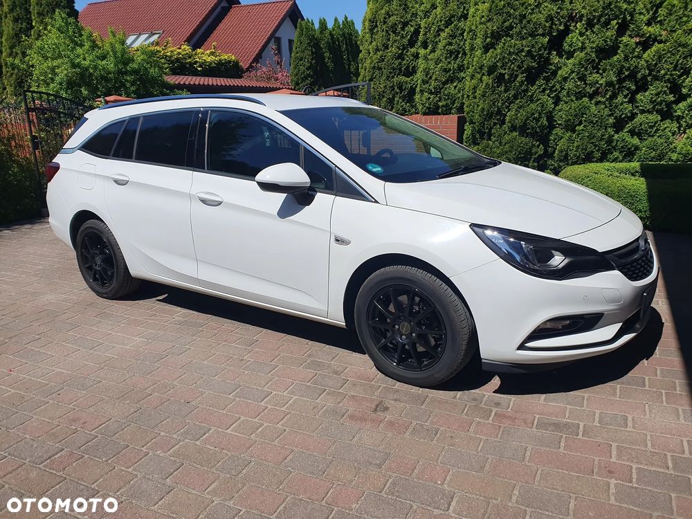 Opel Astra 1.6 D Automatik Start/Stop Innovation - 23
