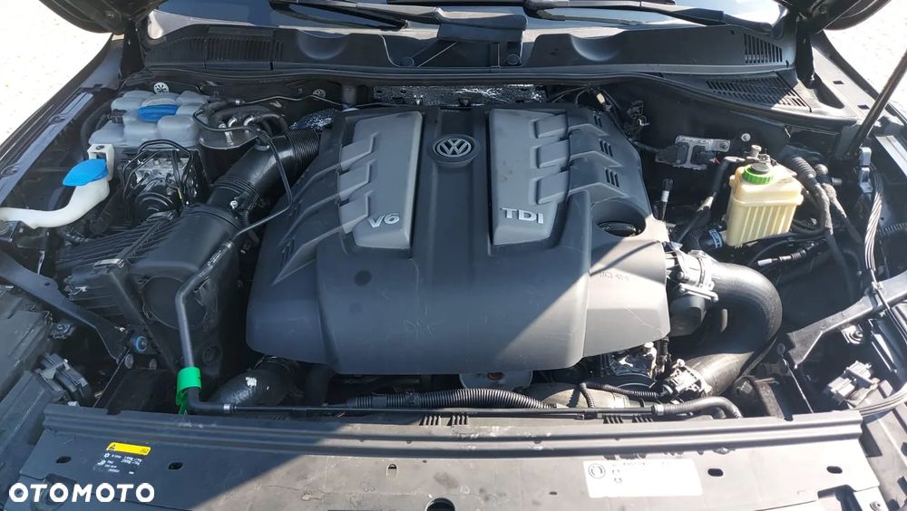 Volkswagen Touareg 3.0 V6 TDI BMT Perfectline R-Style - 16