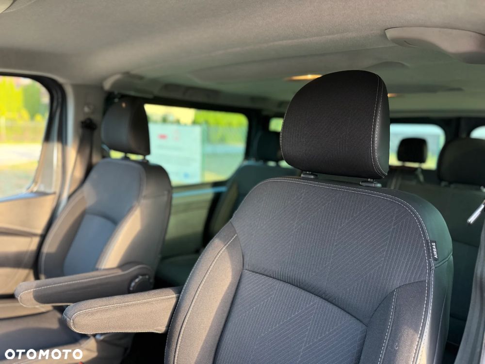Renault Trafic - 16