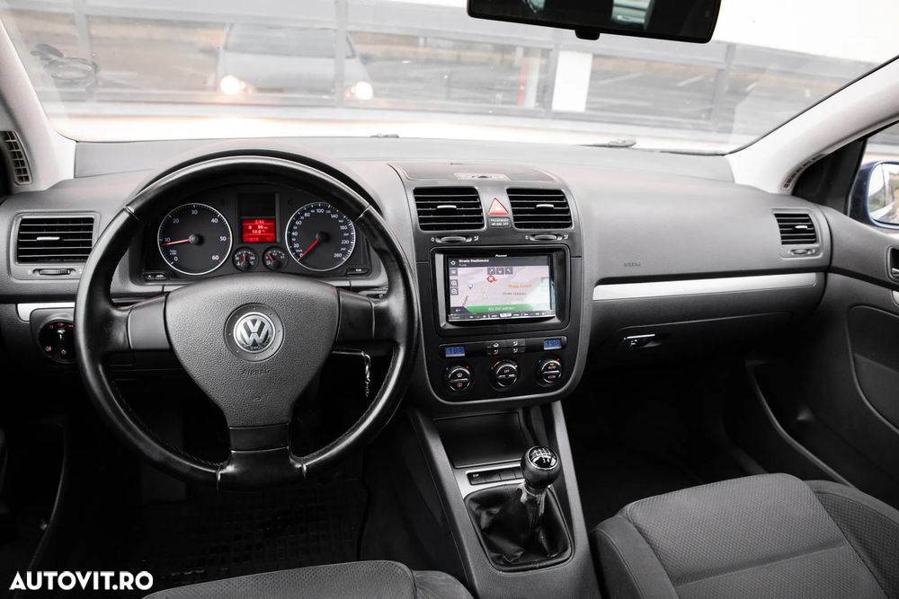 Volkswagen Golf 1.9 TDI Comfortline - 14