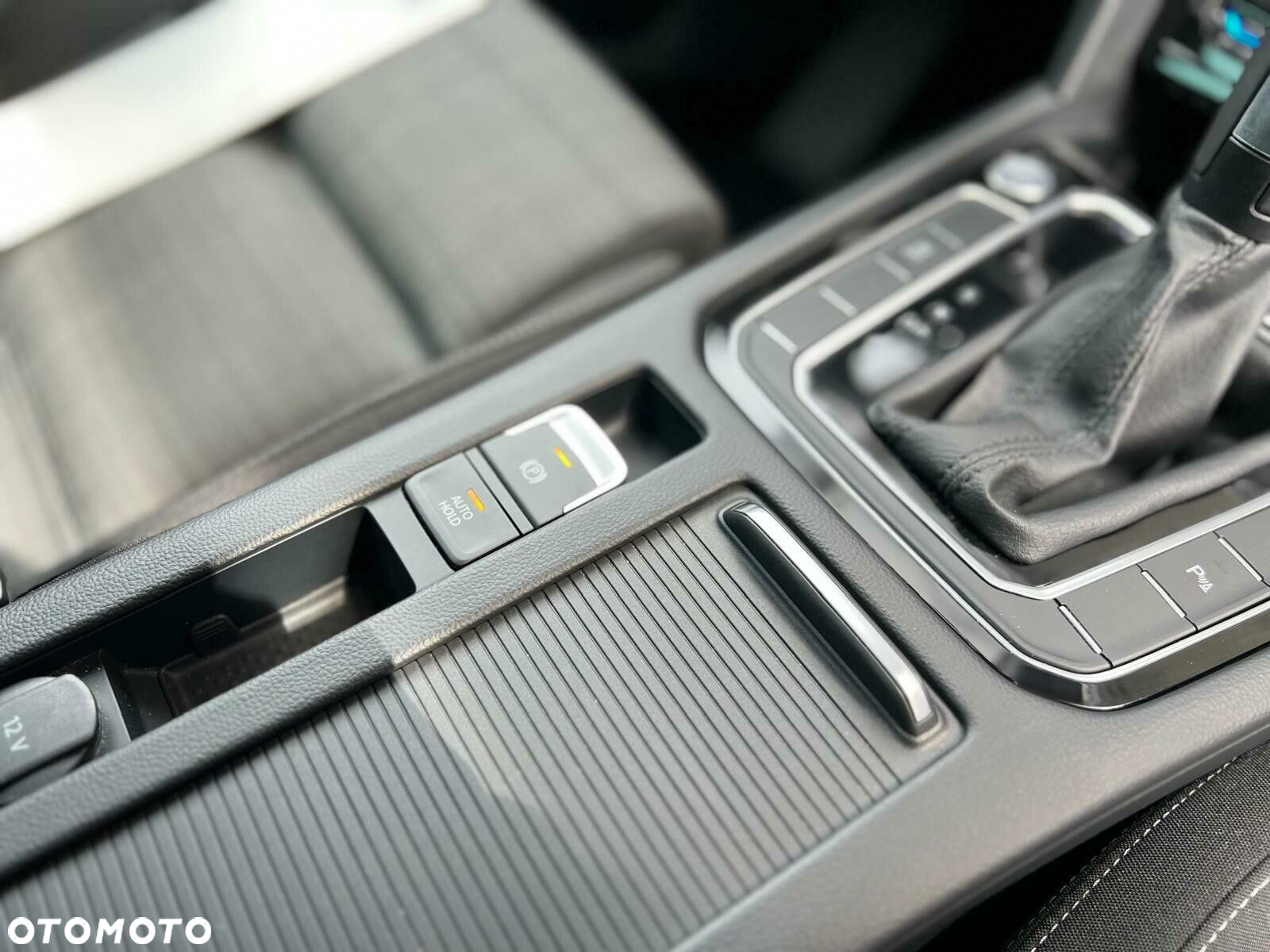 Volkswagen Passat 2.0 TDI EVO Business DSG - 16