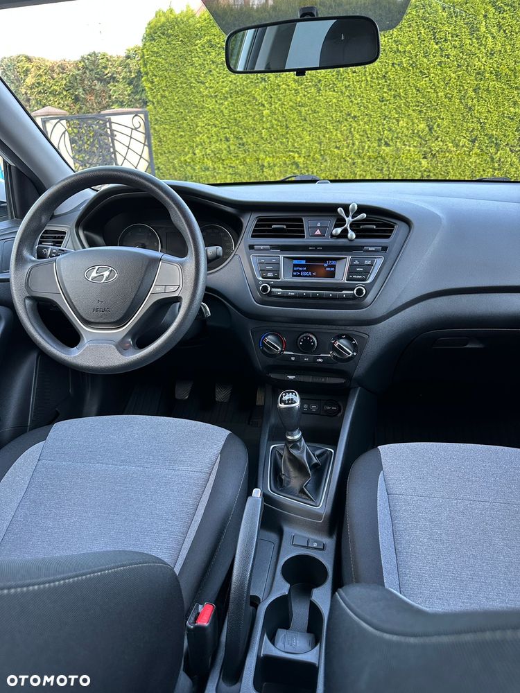 Hyundai i20 1.1 CRDi Passion - 13