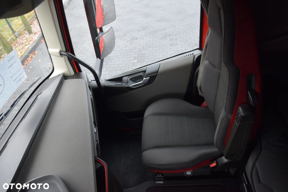 Volvo FH500 / FULL ADR / HYDRAULIKA / EURO 6 / ACC / LEDY / ALUFELGI / SERWISOWANY / SPROWADZONY - 28