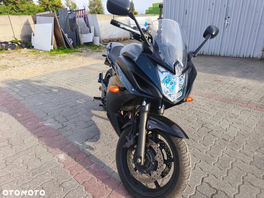 Yamaha XJ - 18