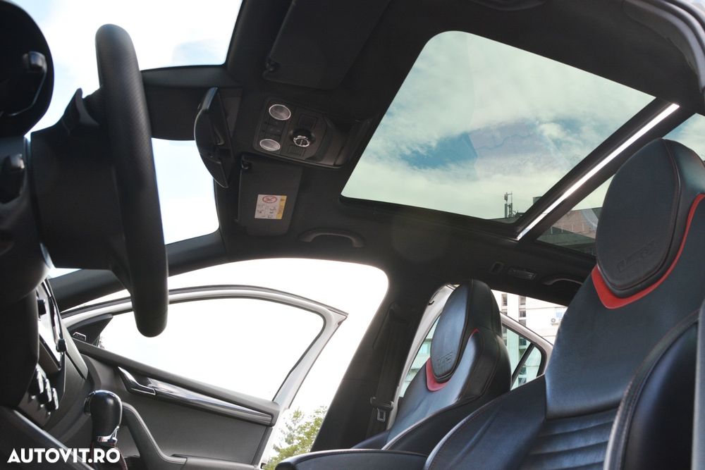 Skoda Octavia 2.0 TDI RS DSG - 25