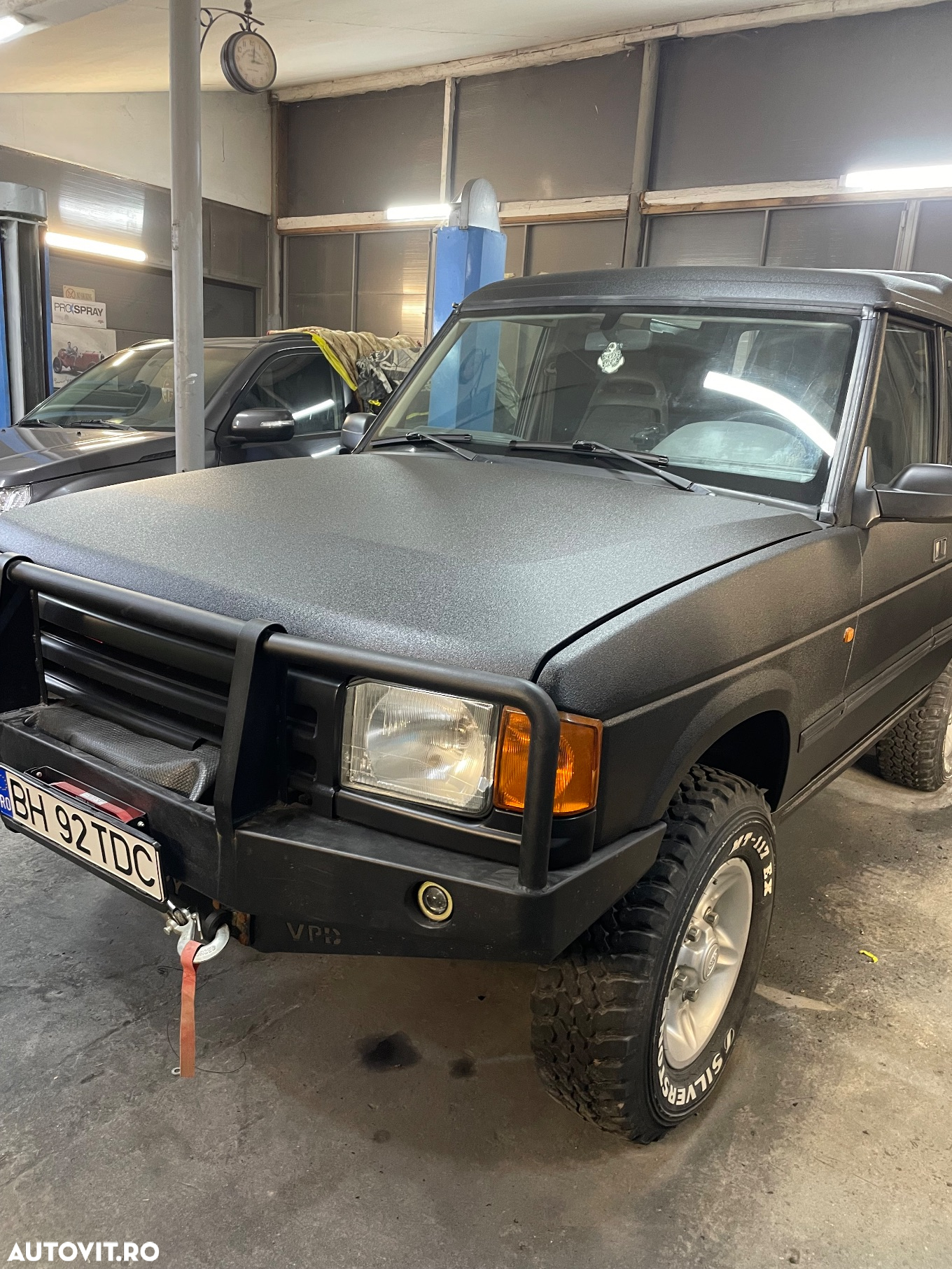 Land Rover Discovery - 5
