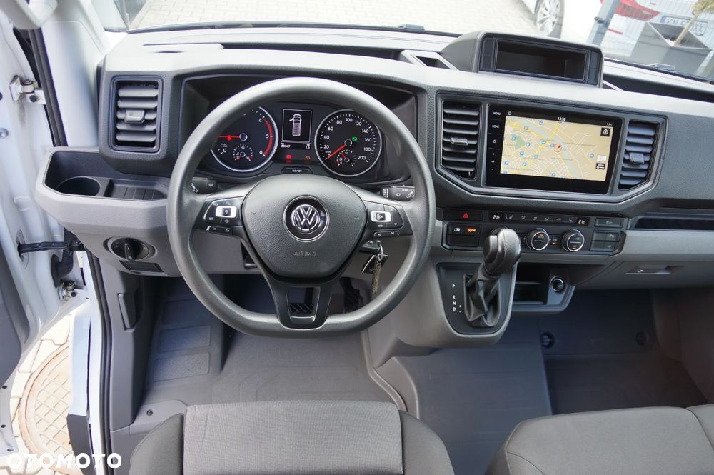Volkswagen Crafter - 11