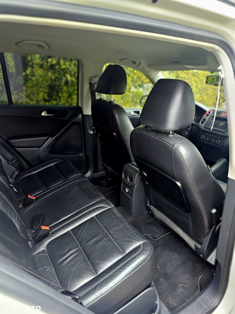 Volkswagen Tiguan 2.0 TDI DPF 4Motion Exclusive - 26