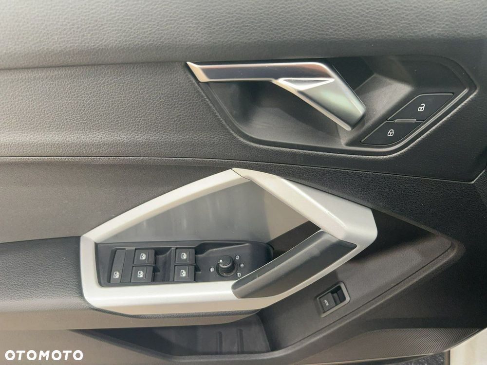 Audi Q3 35 TFSI mHEV S tronic - 13