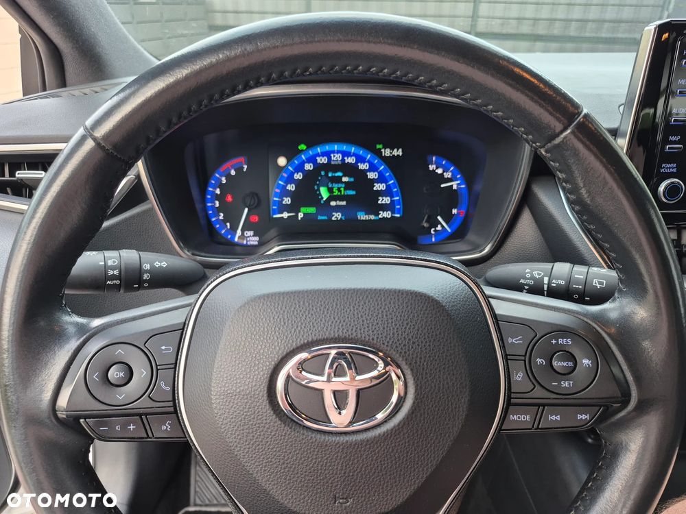 Toyota Corolla 1.8 Hybrid Comfort - 12