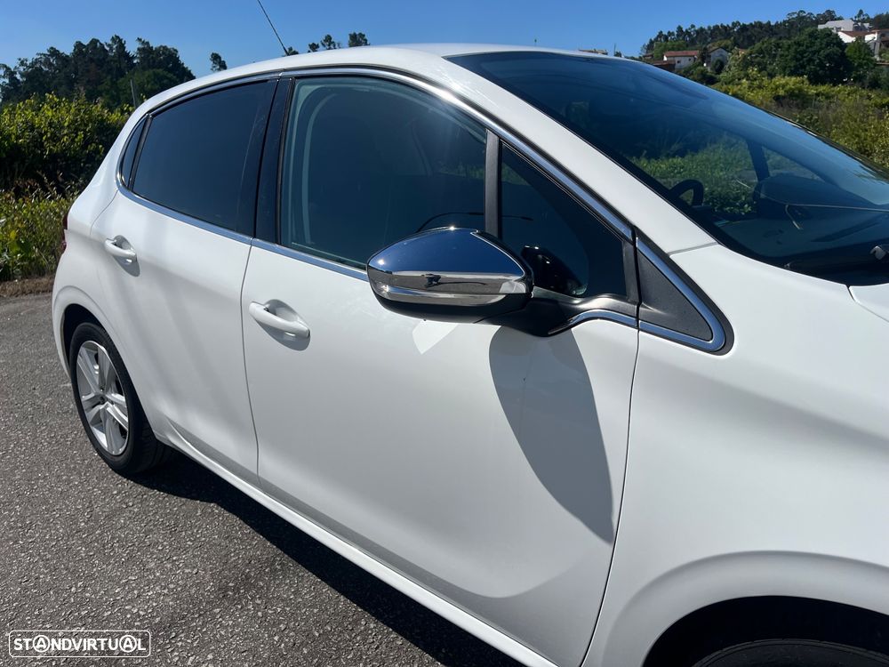 Peugeot 208 PureTech 110 Stop & Start Tech Edition - 2