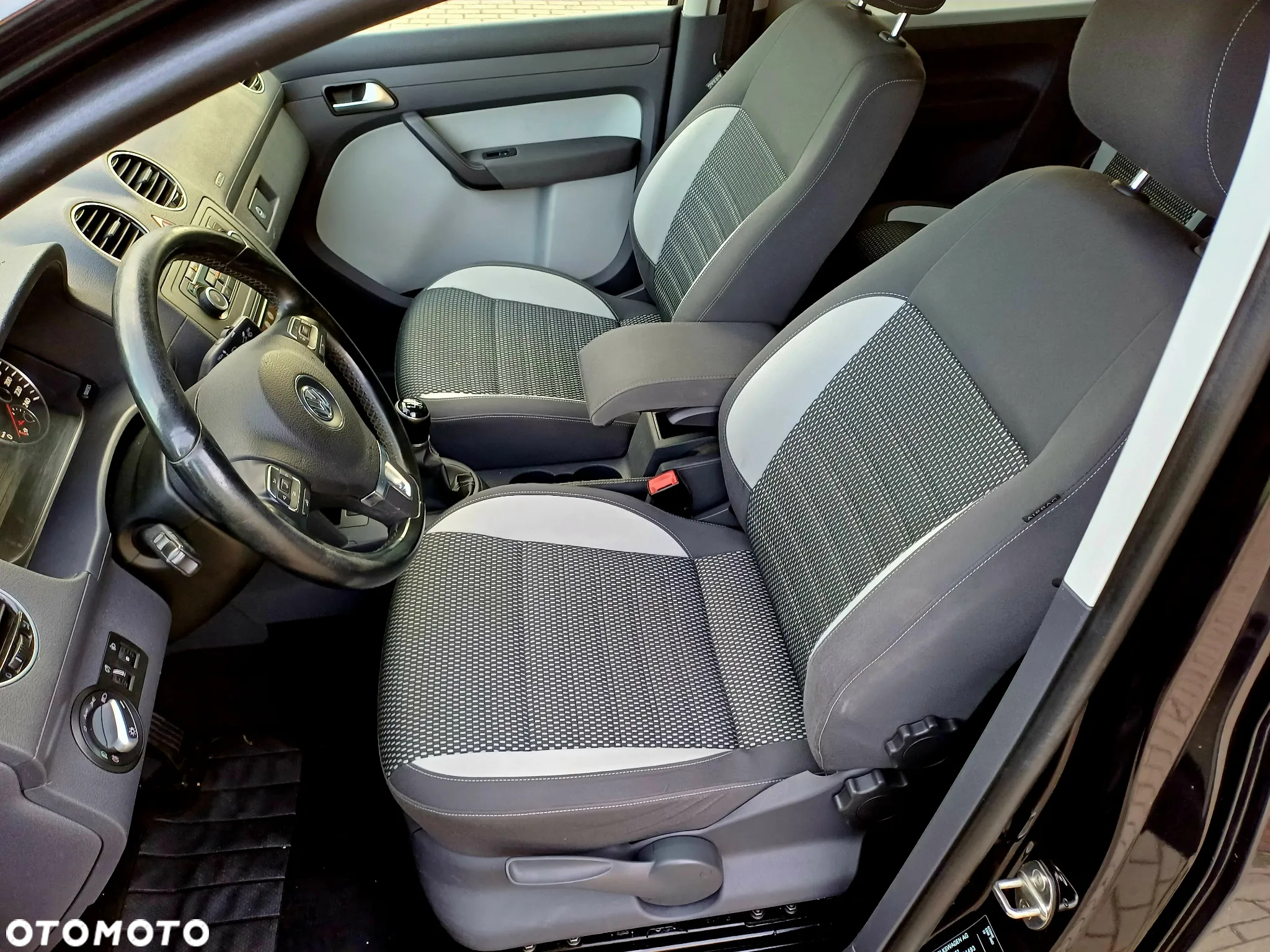 Volkswagen Caddy 2.0 TDI Highline - 10