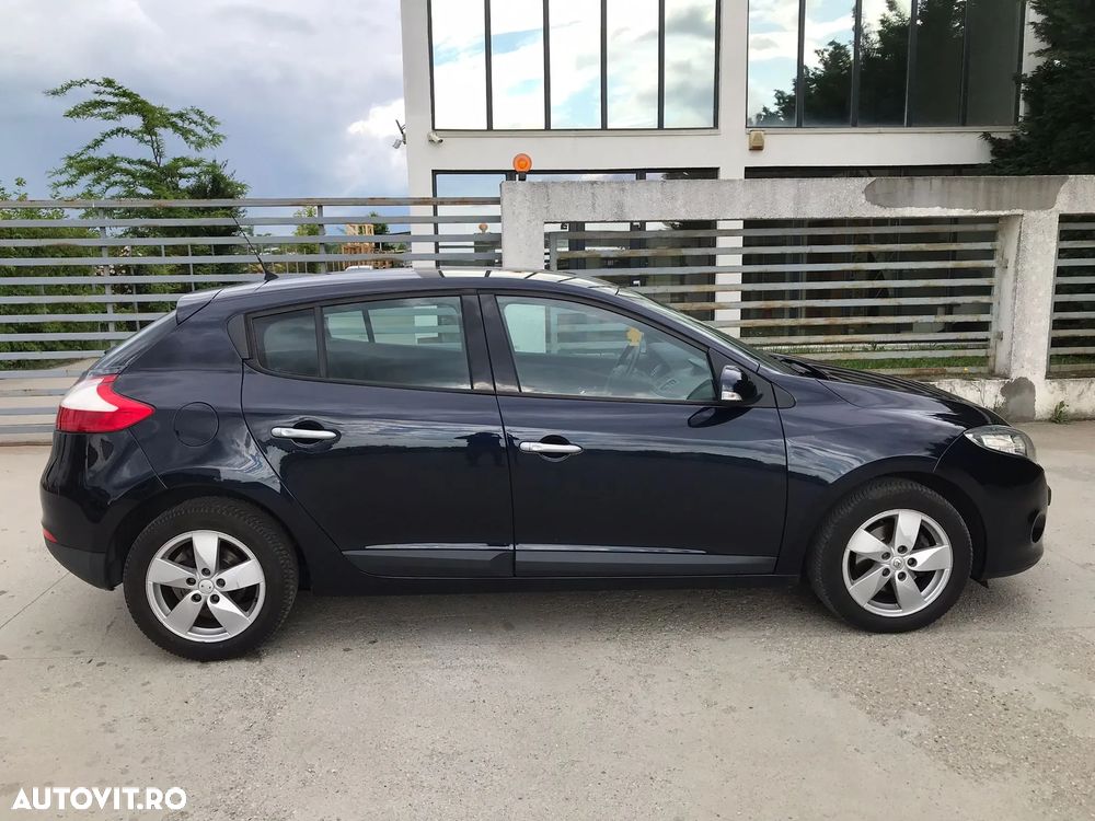 Renault Megane 1.5 dCI Color Edition - 9