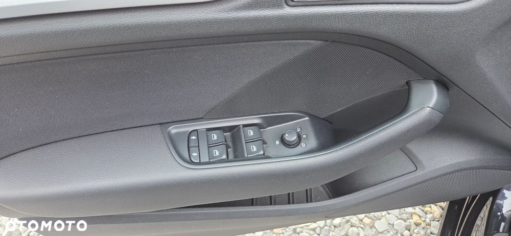 Audi A3 Sportback 2.0 TDI Ambiente - 9