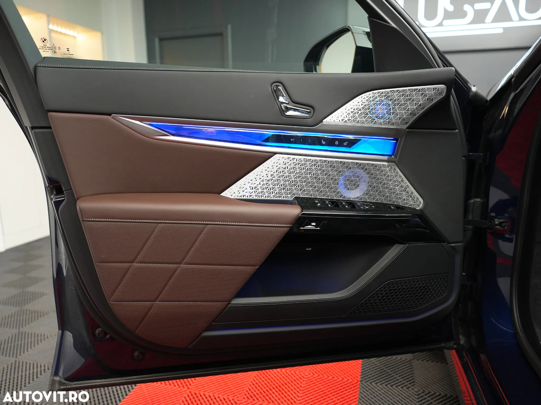 BMW i7 M70 xDrive - 16