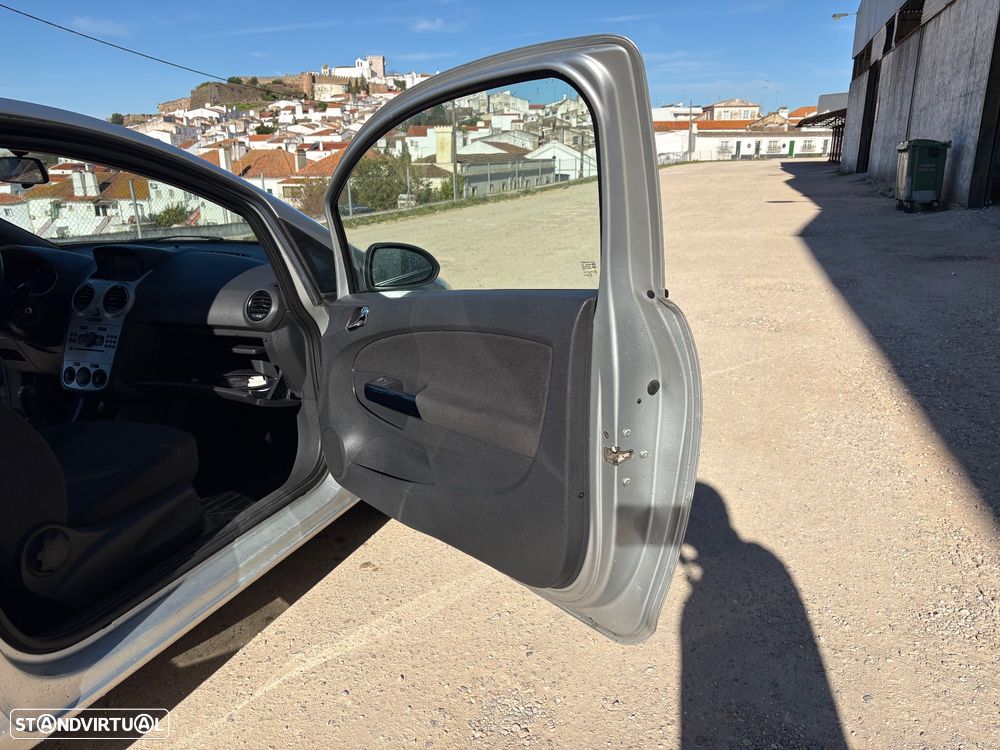 Opel Corsa 1.3 CDTI - 18