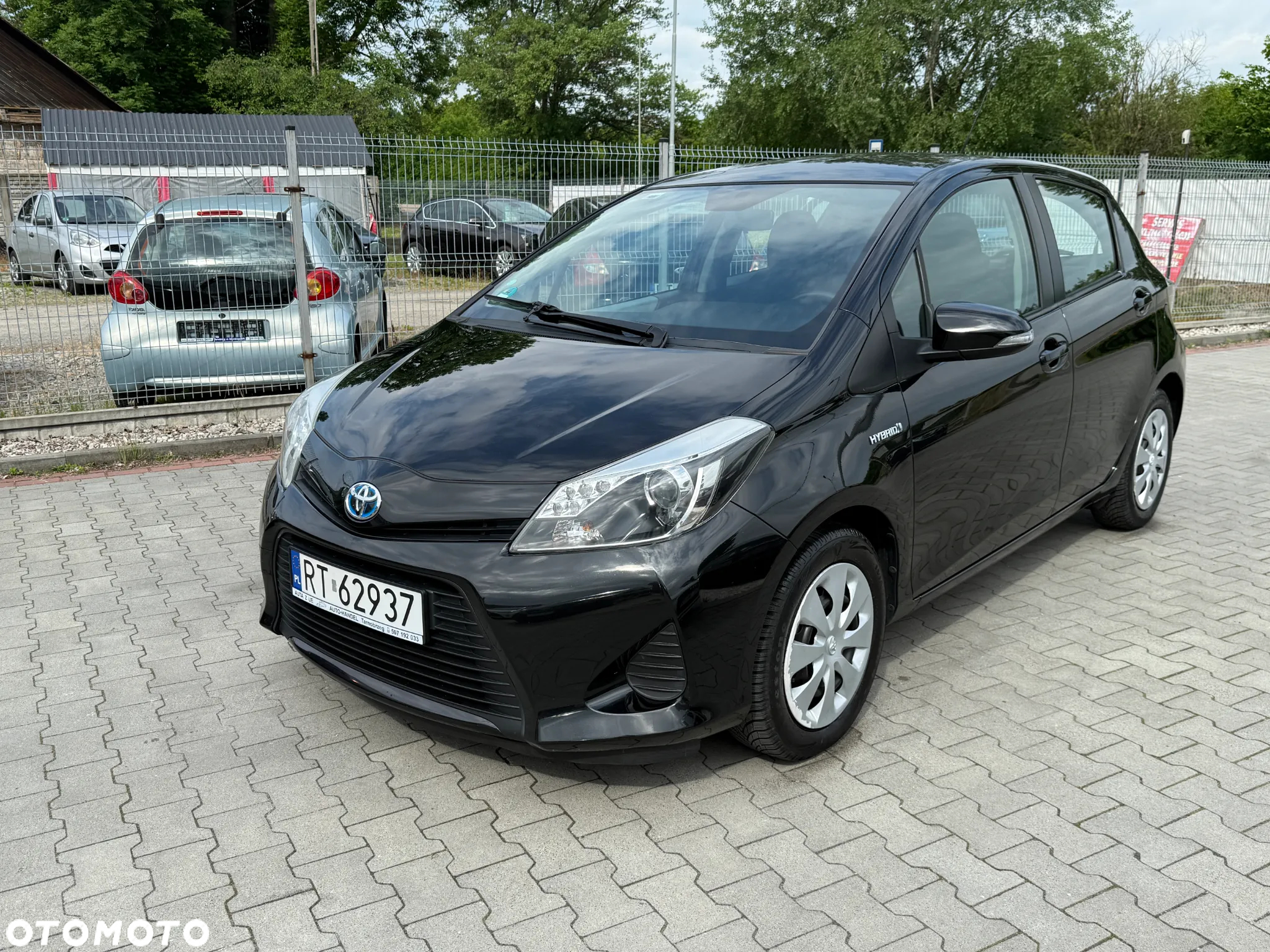 Toyota Yaris Hybrid 100 Dynamic - 18