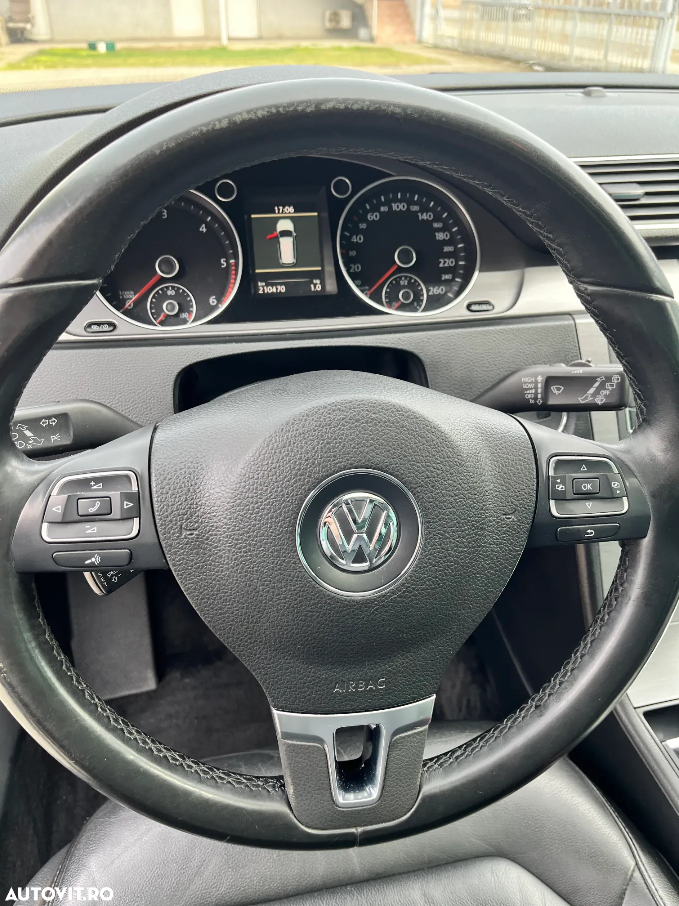 Volkswagen Passat Variant 1.6 TDI BlueMotion Technology Comfortline - 16