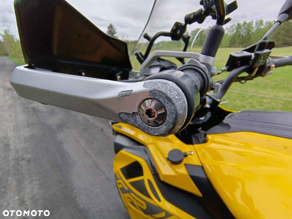 Benelli TRK 502X - 14