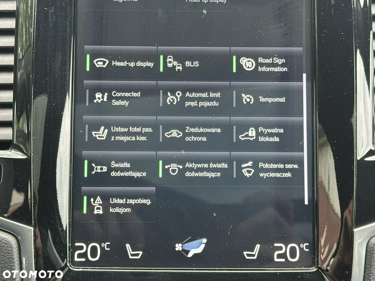 Volvo XC 90 D5 AWD R-Design 7os - 39