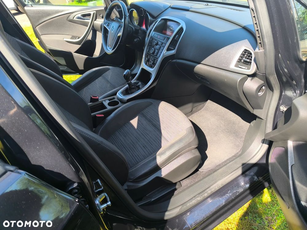 Opel Astra 1.4 Turbo ENERGY - 11