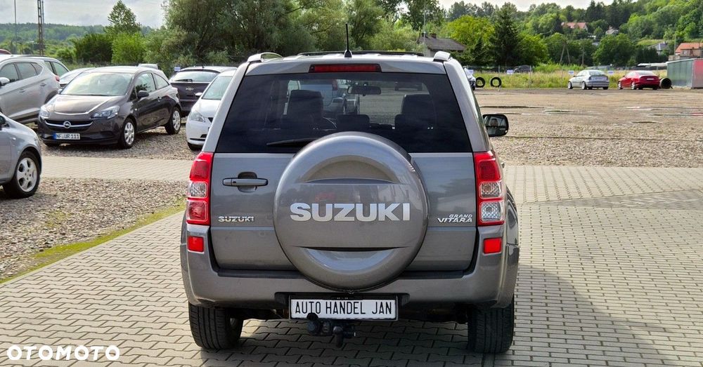 Suzuki Grand Vitara - 13