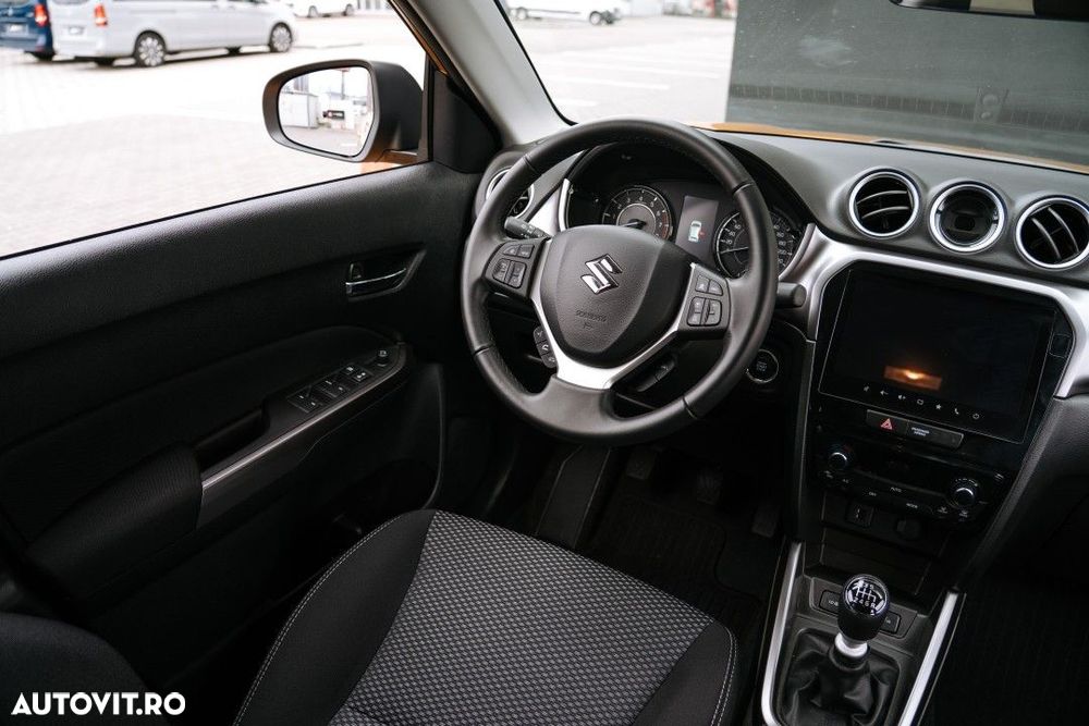 Suzuki Vitara - 19