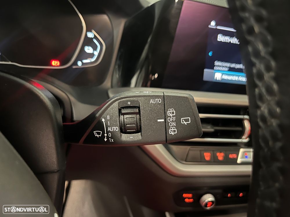 BMW 330 e Corporate Edition Auto - 42