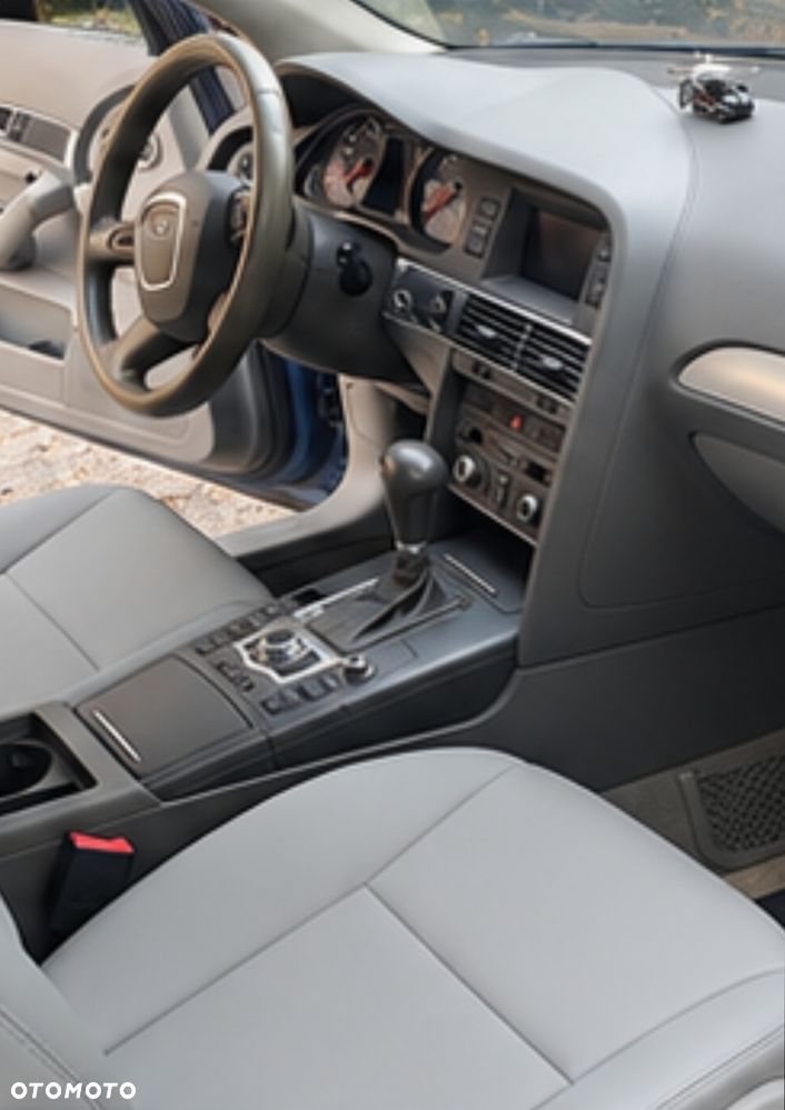 Audi A6 Limousine 2.4 Multitronic - 7