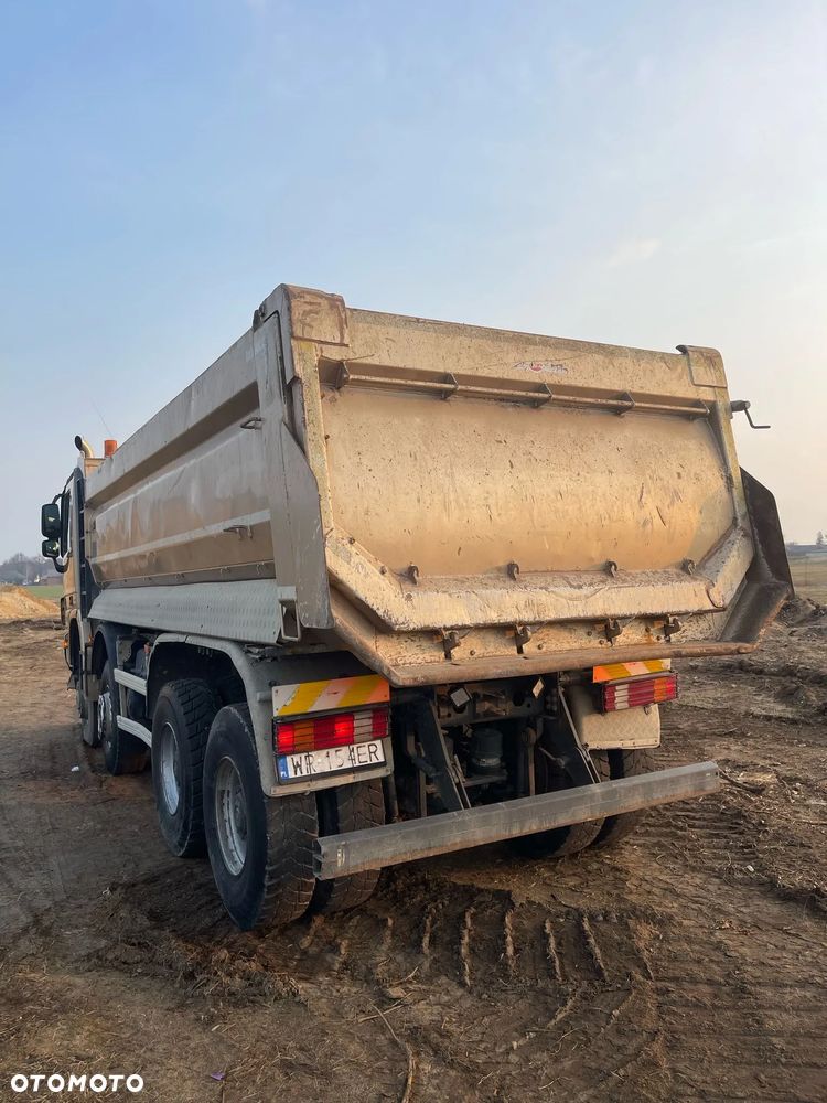 Mercedes-Benz ACTROS - 3