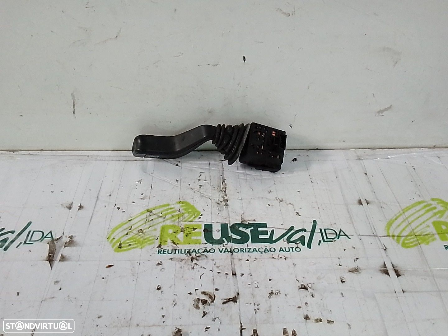 Comando Limpa Vidros Opel Corsa C Caixa (X01) - 2